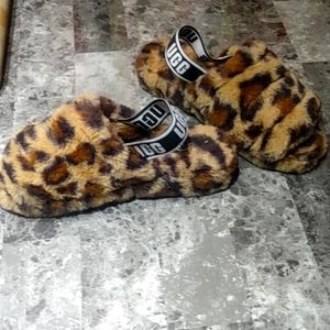 UGG fuzzy slippers